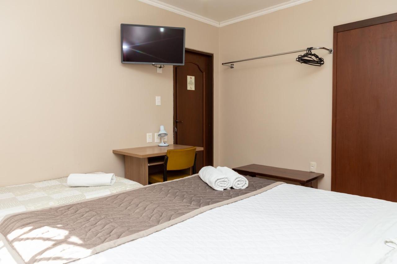 Pousada Casa Da Pedra Blumenau Eksteriør billede