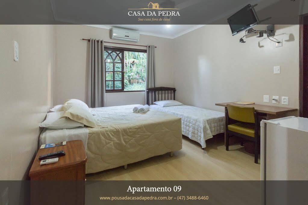 Pousada Casa Da Pedra Blumenau Eksteriør billede