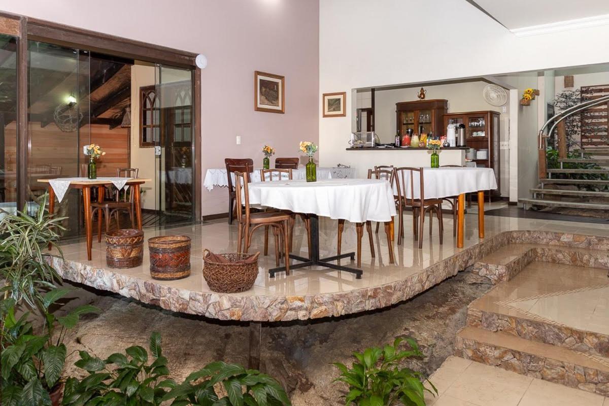 Pousada Casa Da Pedra Blumenau Eksteriør billede