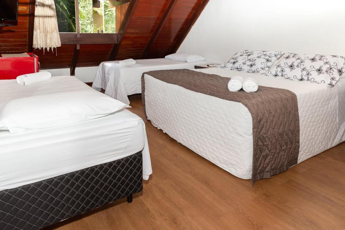 Pousada Casa Da Pedra Blumenau Eksteriør billede